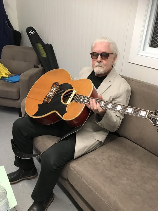  David Wiffen Passed Away-David Wiffen Canadian Singer, Songwriter And Talented Artist Dies At 84
ht...