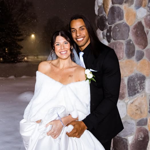 Lauren Pietzak Saint Petersburg, FL Obituary:Woman Diagnosis With a stage IV cancer a month after she got engaged